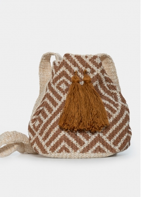 straw pouch with brown design