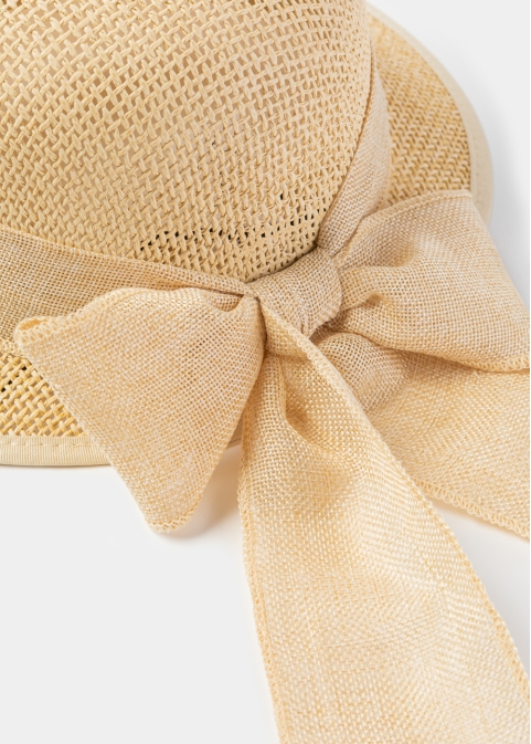 Beige Lady Hat w/ Beige Ribbon