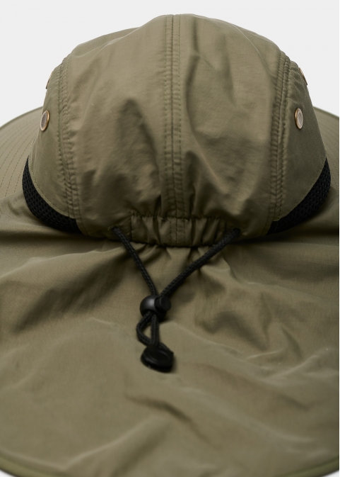 Khaki active hat with neck protector 