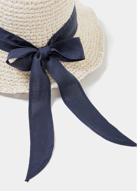 Cream Soft Hat w/ Navy Ribbon