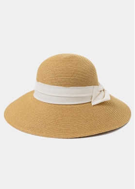 Brown Straw Hat w/ Cream Bow