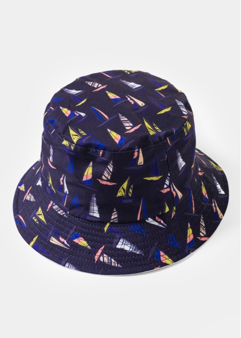 Double-Faced Bucket Hat Boats Pattern & White