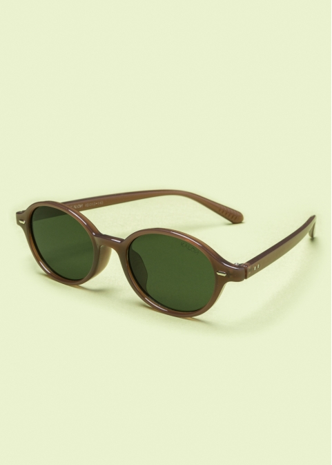 "Aidos" Brown 