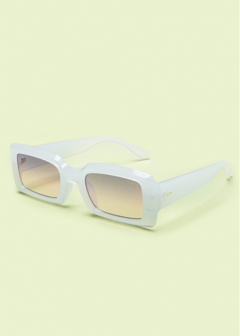 "Pandora" White