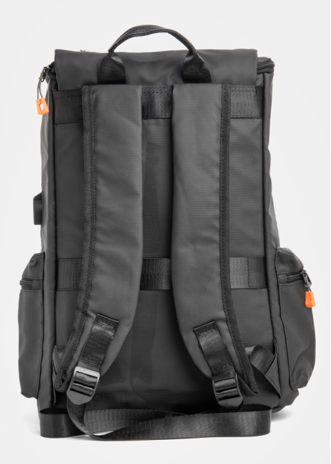 Black Avventura Backpack 3 w/ Charger