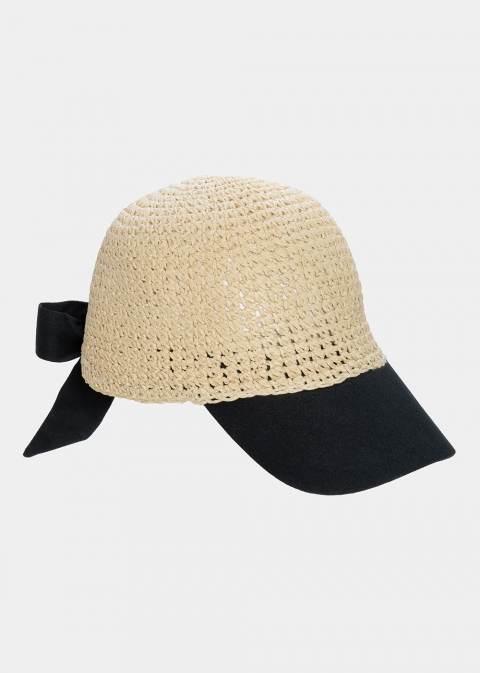 Beige jockey straw hat with black brim 