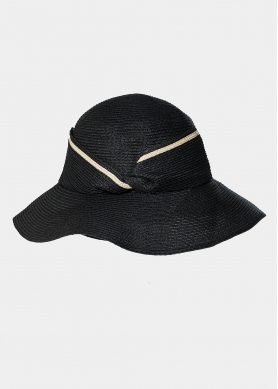 Black knot hat 