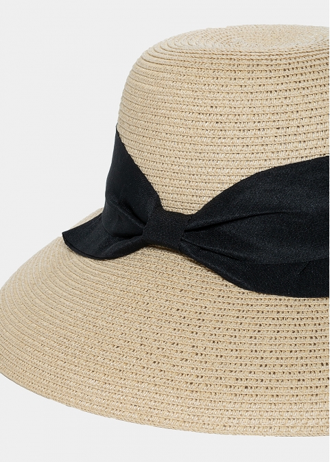 Beige Bell Straw Hat w/ Black Bow 