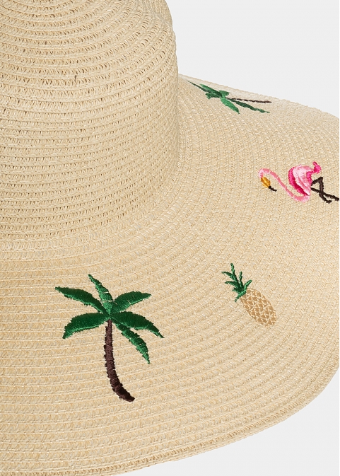 Ecru hat with tropical details 