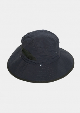 Grey active hat with neck protector 