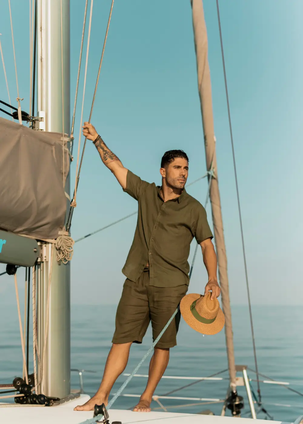 100% Linen Khaki Classic Shirt w/ Short Sleeves