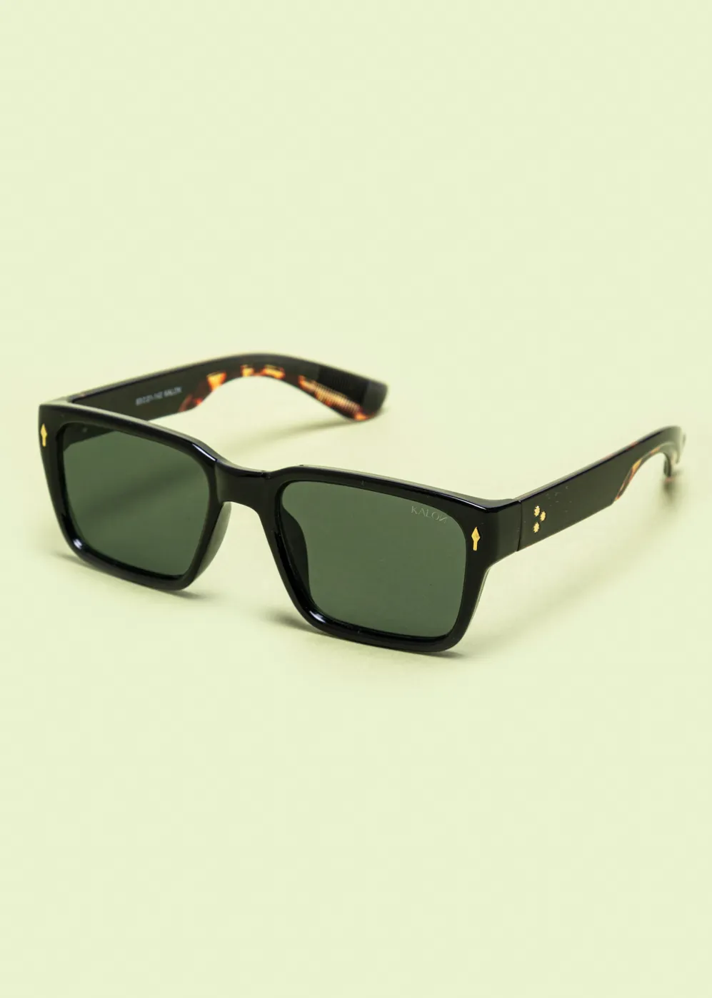 "Theseus" Black - Green