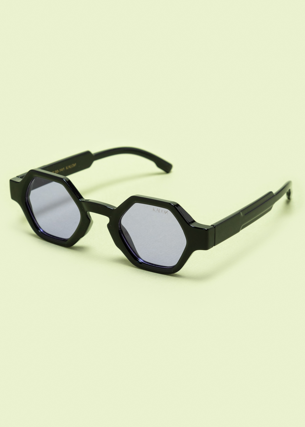 "Astraeus" Black/Purple